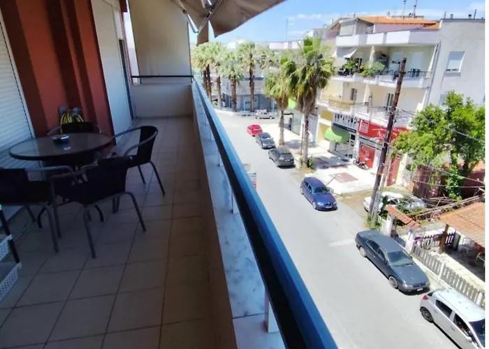 Christopher's Flat דירה