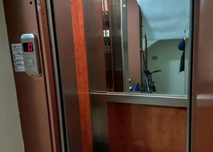 아파트 Christopher's Flat
